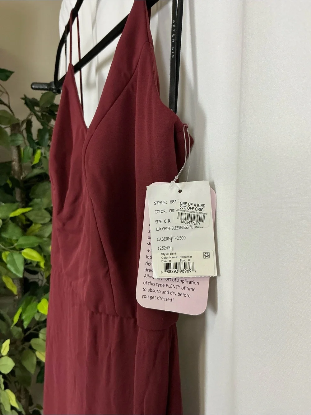 After Six Cabernet V-Neck Cowl-Back Chiffon Maxi Dress - Picture 3 of 9